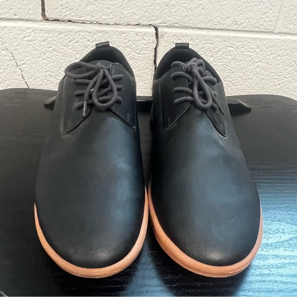 Ponto The Pacific Oxford Lace Up Recycled Leather Black Shoes Size 13 main image 6